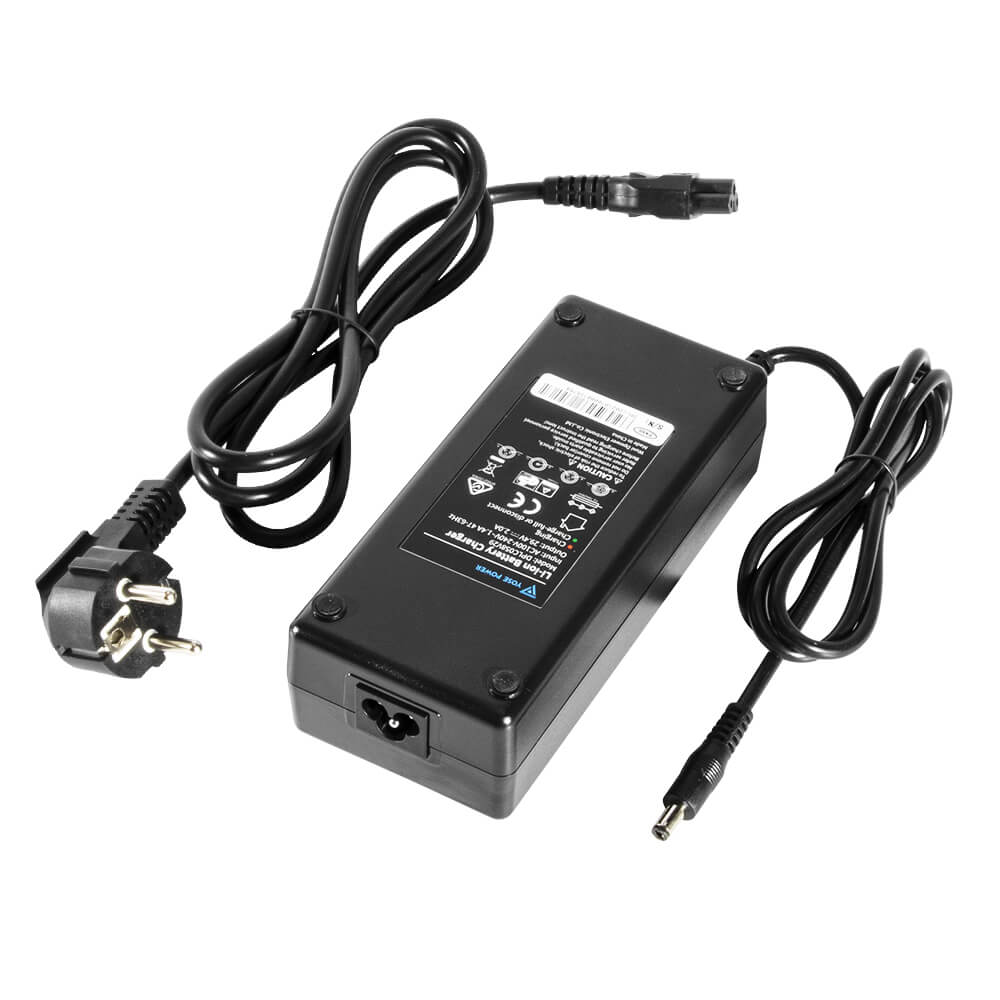 E-bike acculader met DC2.1 stekker